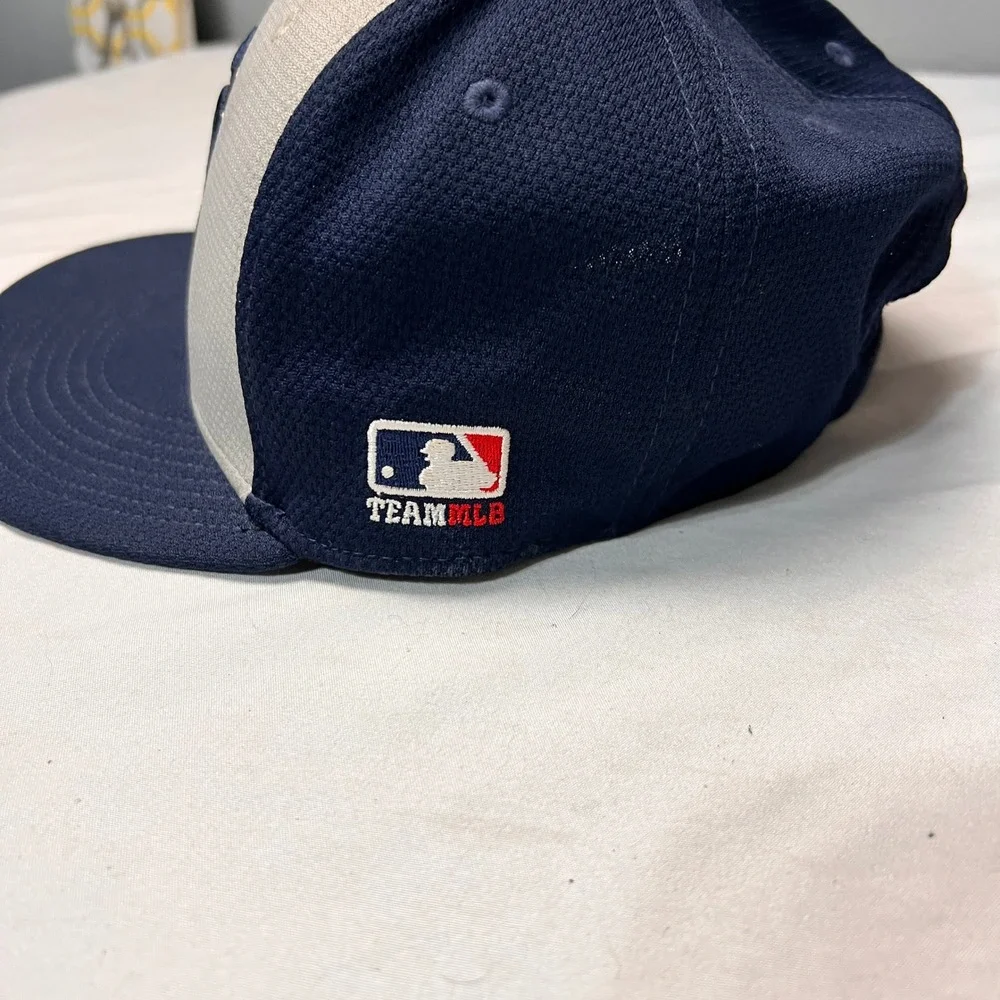 New York Yankees OC‎ Sports MLB Hat Navy Grey Q3 Technology OSFM Adjustable Cap